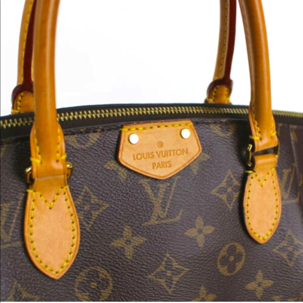 NFS Louis Vuitton Turenne Handbag Monogram